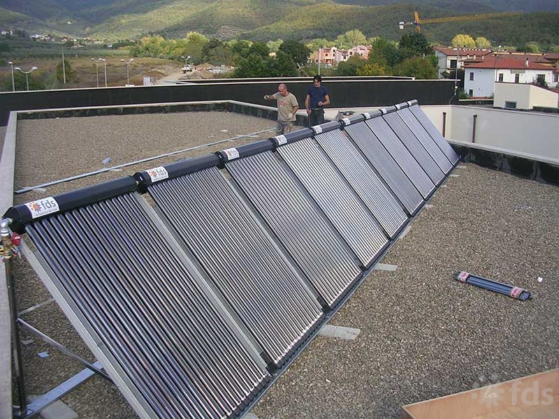 Grande solare termico / Large scale solar thermal installations    